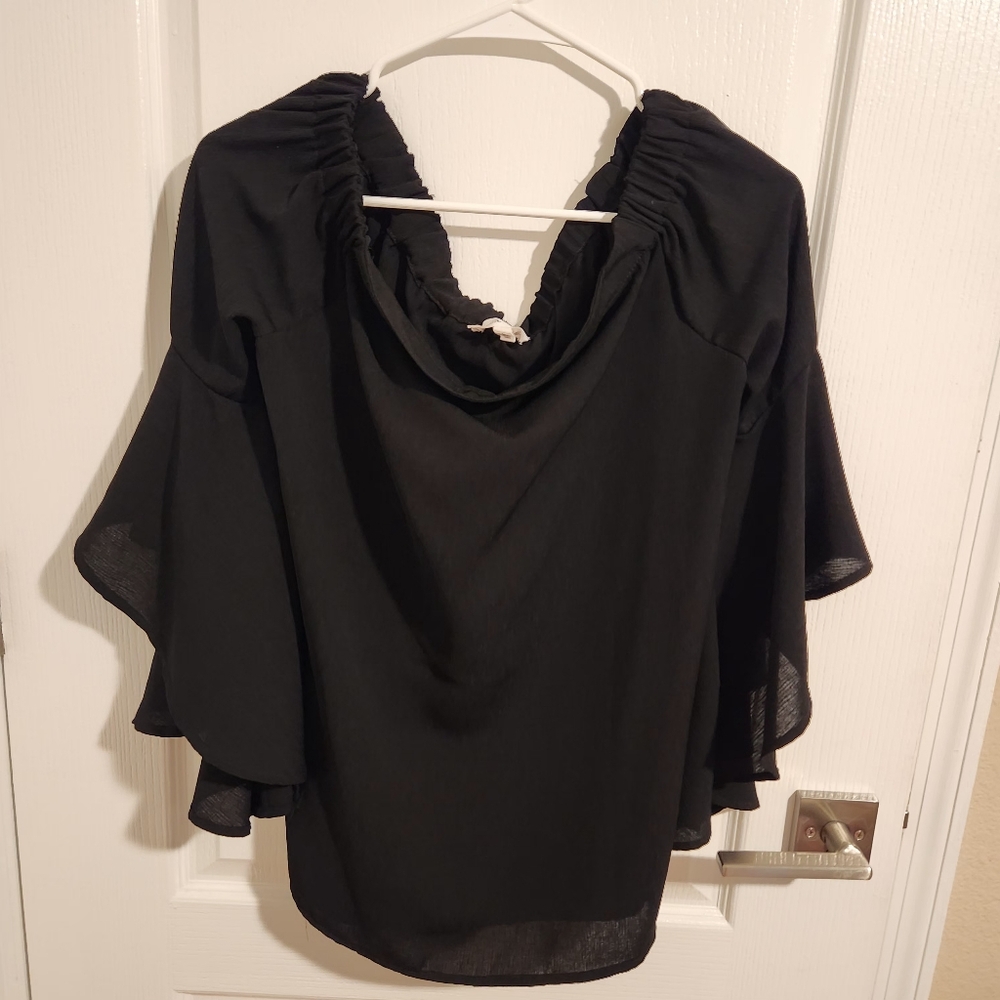 Eesome Black Off-Shoulder Blouse